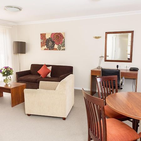 Charlotte Apartments Bathurst Kültér fotó