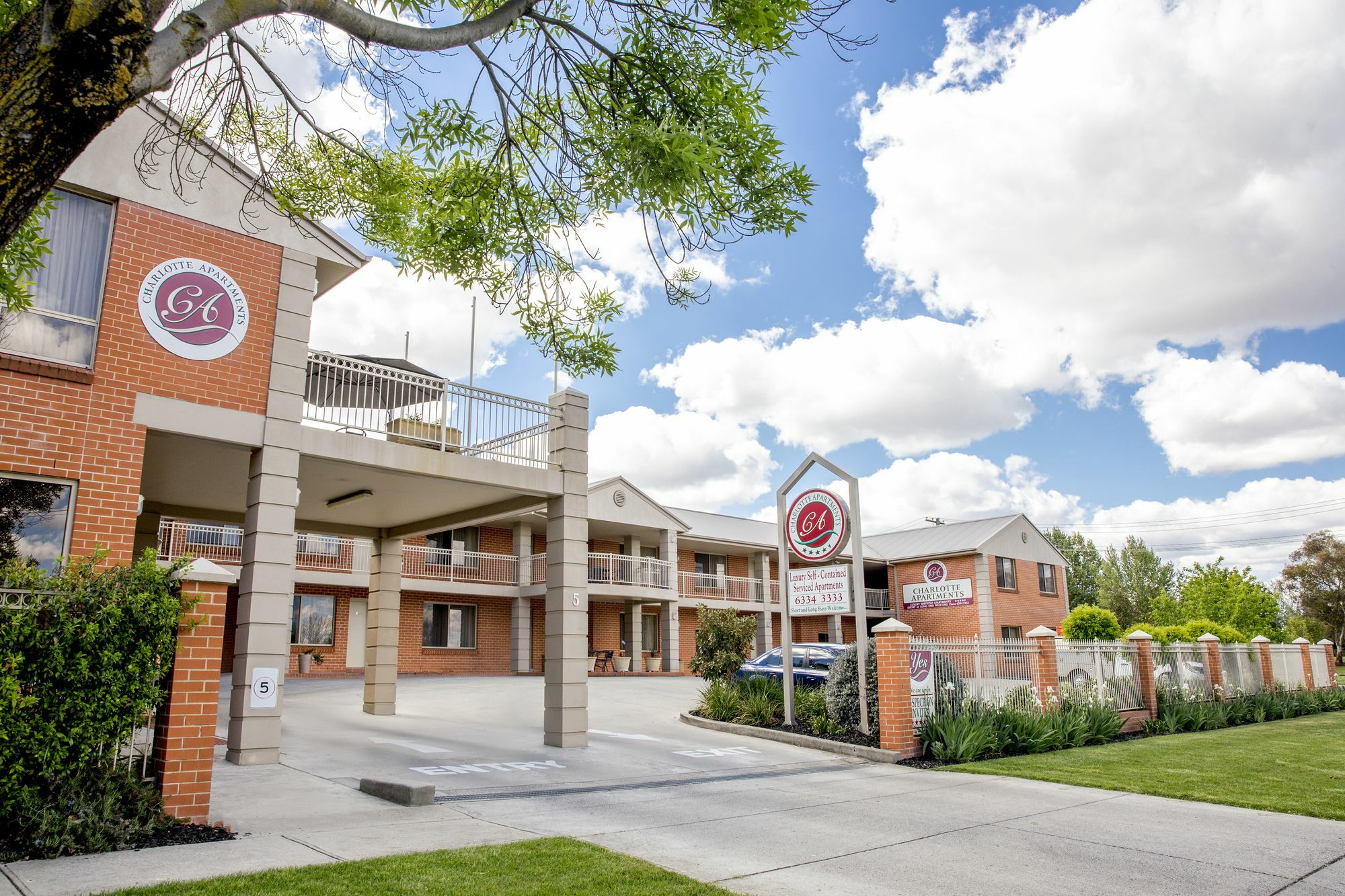 Charlotte Apartments Bathurst Kültér fotó